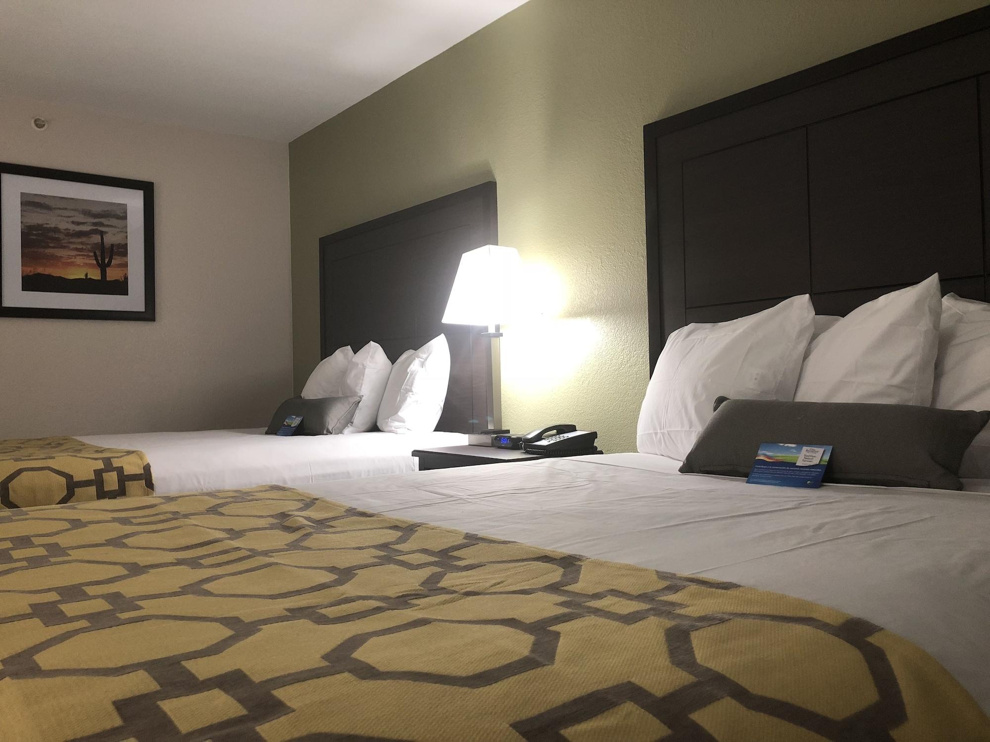 Baymont By Wyndham Phoenix I-10 Near 51St Ave Bagian luar foto