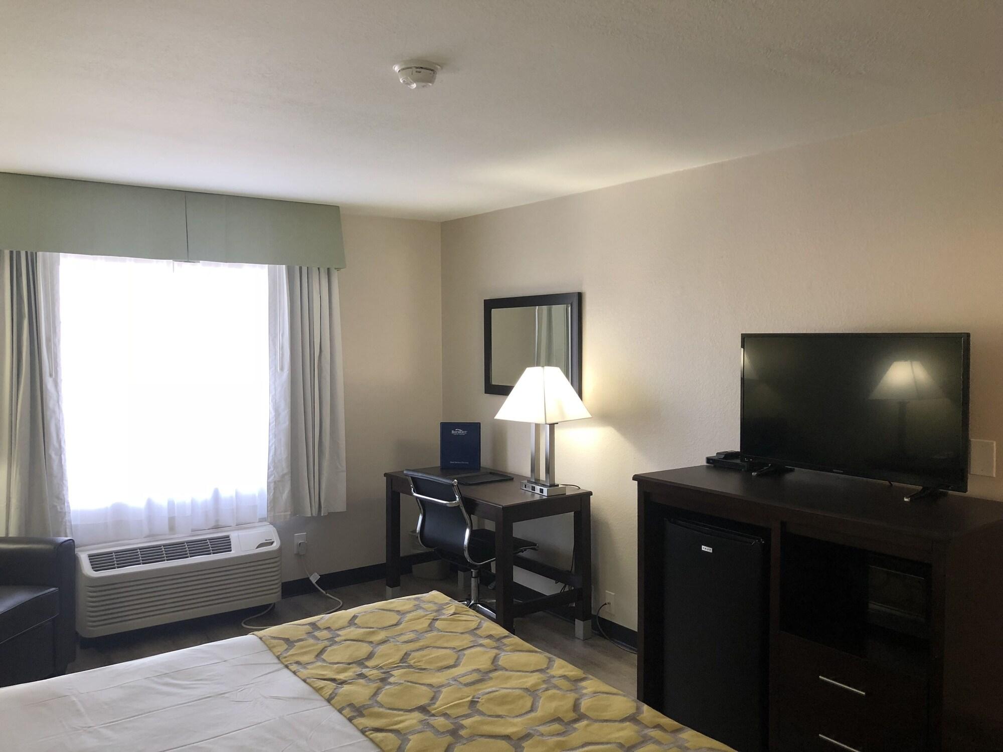 Baymont By Wyndham Phoenix I-10 Near 51St Ave Bagian luar foto