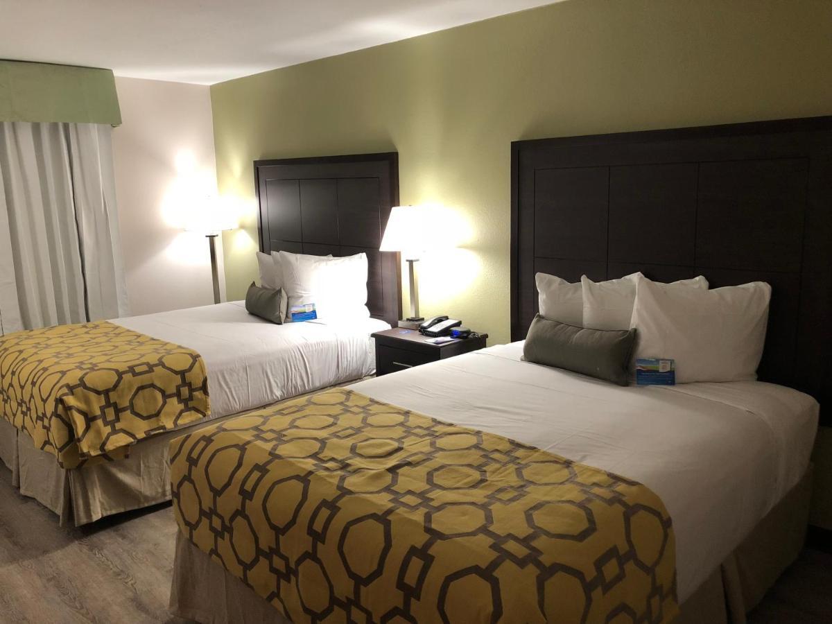 Baymont By Wyndham Phoenix I-10 Near 51St Ave Bagian luar foto