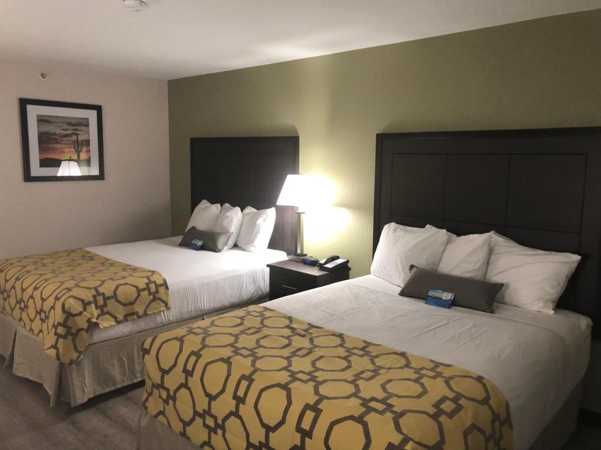 Baymont By Wyndham Phoenix I-10 Near 51St Ave Bagian luar foto
